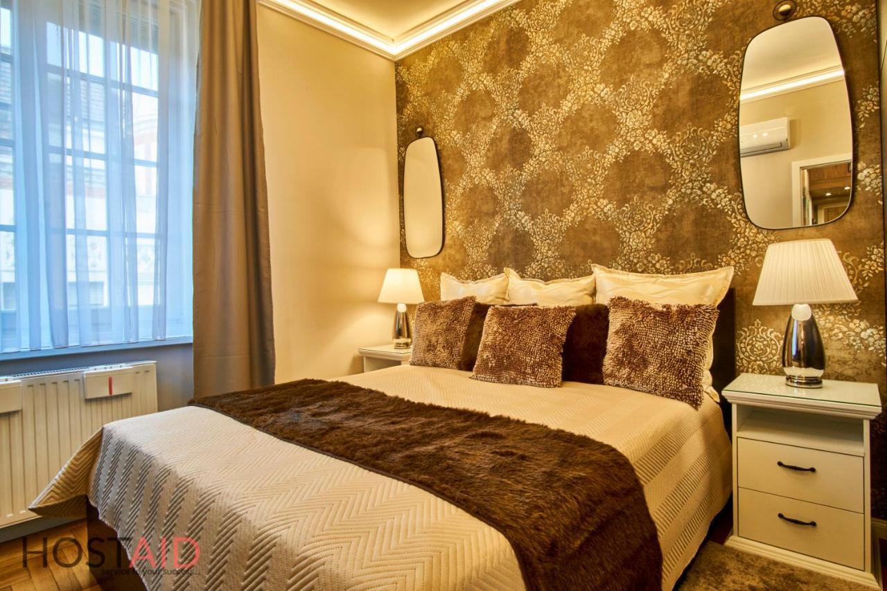 R7 Design Apartment - Hostaid Будапеща Екстериор снимка